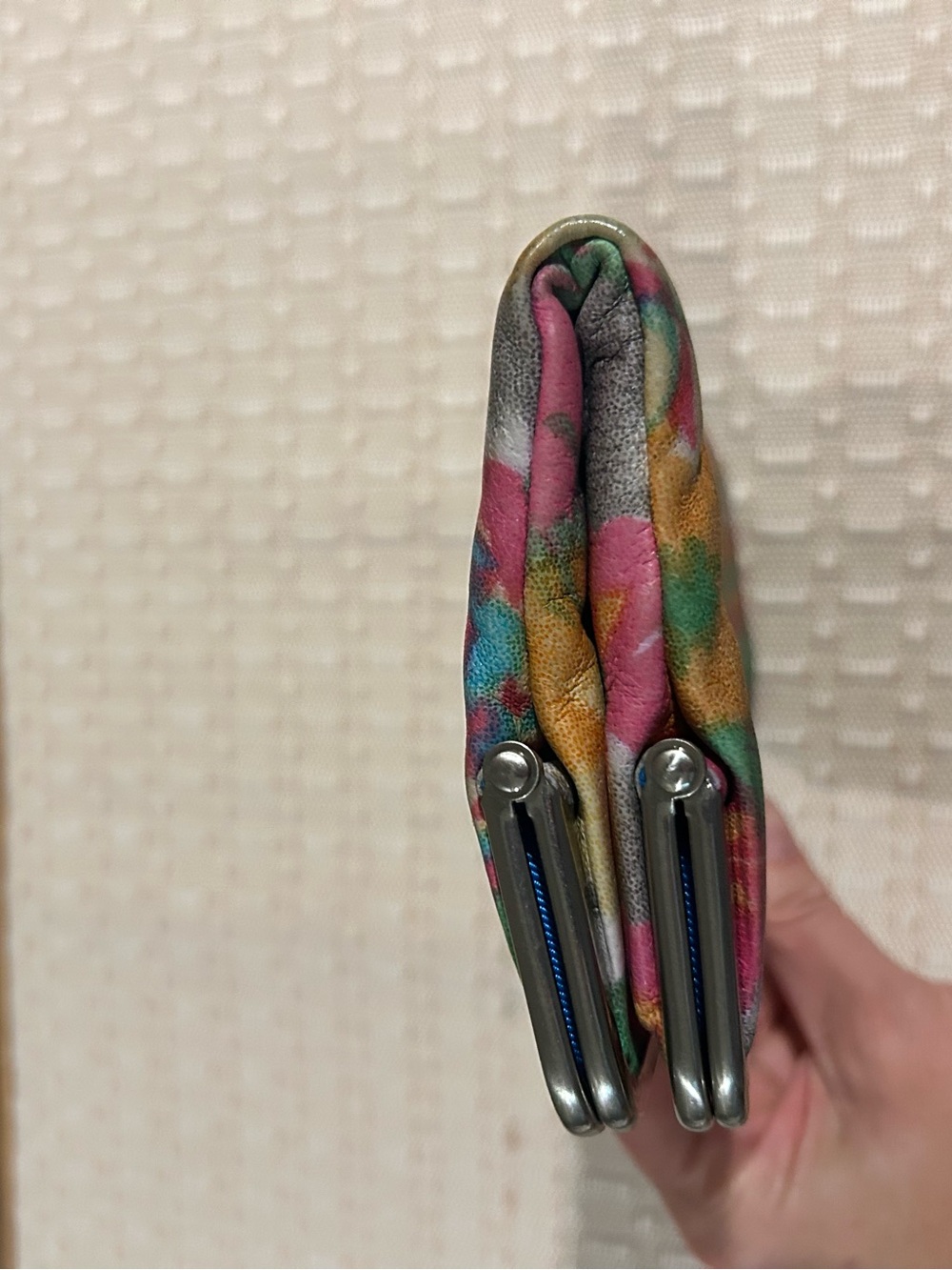 HOBO Water Color Floral Pattern - Picture 10 of 11
